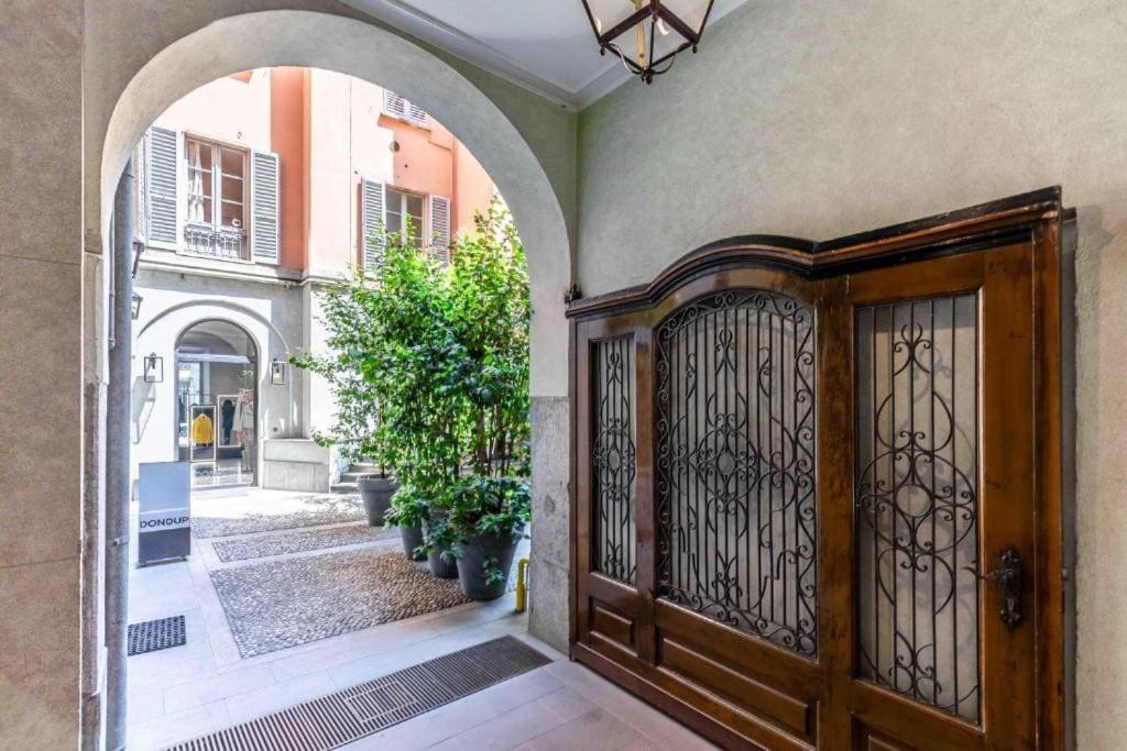 Loft House Via Della Spiga 50, Milan